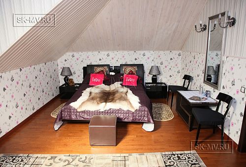 Дизайн интерьера в классическом стиле загородного дома с мансардой в кп Галактика - 15