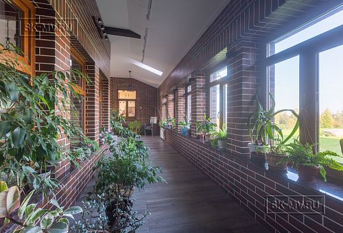 Фото репортаж с места строительства комбинированного дома площадью 1400 кв м с цоколем и СПА в д Пеники Ленобласти - 17