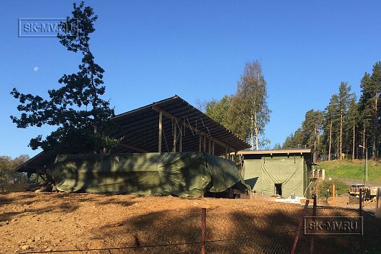 Построенный современный энергоэффективный загородный дом класса премиум с отделкой планкеном в Выборгском районе - 9