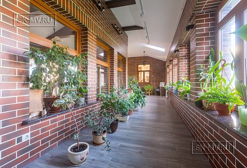 Фото репортаж с места строительства комбинированного дома площадью 1400 кв м с цоколем и СПА в д Пеники Ленобласти - 18