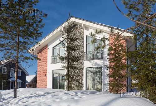 Фото репортаж с места строительства загородного коттеджа из газобетона с сауной внутри в Савое Ленобласти  - 27