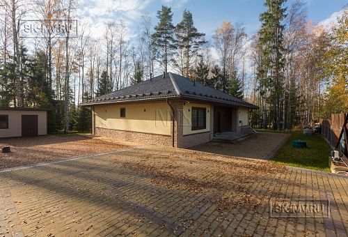 Построенный одноэтажный дом из газобетона с шатровой крышей в СНТ Фауна - 31