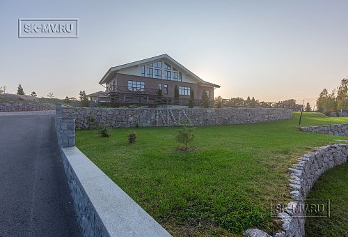 Фото репортаж с места строительства комбинированного дома площадью 1400 кв м с цоколем и СПА в д Пеники Ленобласти - 38