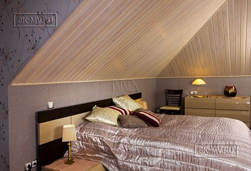 Дизайн интерьера в классическом стиле загородного дома с мансардой в кп Галактика - 25