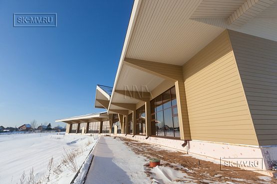 Построенный клубный дом с рестараном по технологии фахверк для гольф-клуба Земляничные поляны - 41