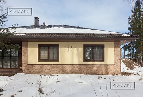 Построенный одноэтажный дом из газобетона с шатровой крышей в СНТ Фауна - 10