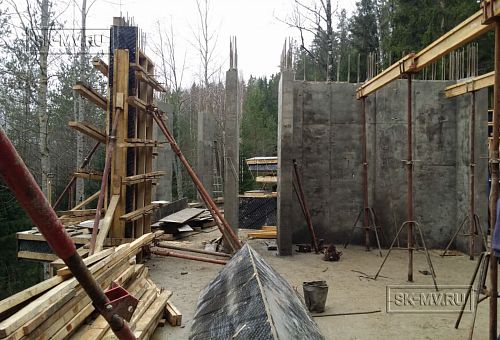 Монолитный дом строится в п Тарасово Ленинградской области - 17