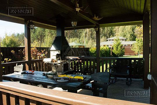 Беседки с барбекю и мангалом--1