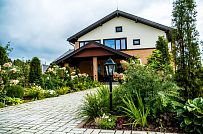 Строительство большого двухэтажного газобетонного коттеджа с комбинированной фасадной отделкой кирпичом и штукатуркой в КП Сосновое - мини - 26