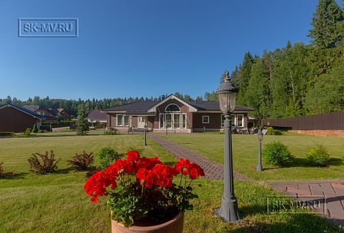 Одноэтажная усадьба в английском стиле в КП Галактика, технология каркас - 41