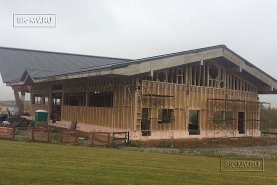 Построенный клубный дом с рестараном по технологии фахверк для гольф-клуба Земляничные поляны - 13