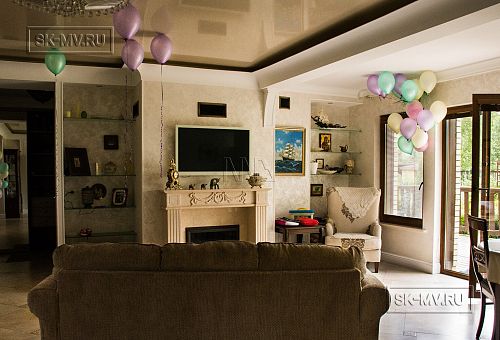 Пример внутренней отделки каркасного загородного дома с эркером в СНТ Фауна - 3