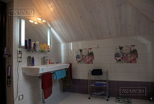 Дизайн интерьера в классическом стиле загородного дома с мансардой в кп Галактика - 12