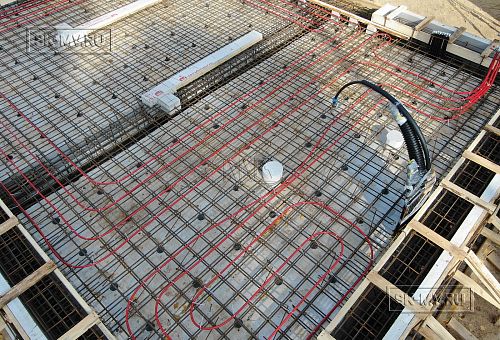 Монтаж фундамента УШП PRO для строительства кирпичного дома площадью ок. 400 кв м в стиле Hi Tech с эксплуатируемой кровлей в Московской области - 6