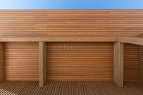 Построенный современный энергоэффективный загородный дом класса премиум с отделкой планкеном в Выборгском районе - мини - 24