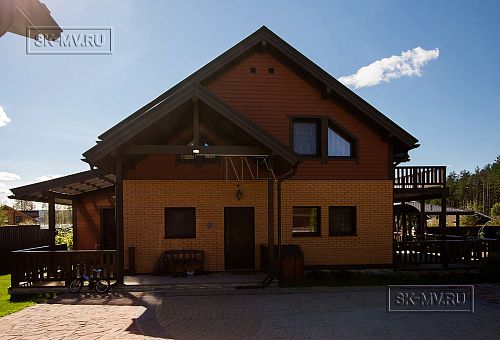 Строительство энергоэффективного каркасного дома 200 кв м с балконом Северная корона 26 - 9