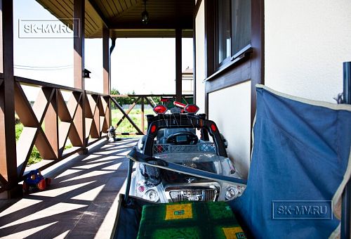 Построенный в п Парквей по каркасной технологии двухэтажный загородный дом в стиле фахверк площадью 200 кв м - 9