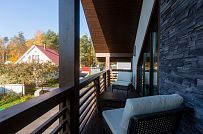 Построенный загородный дом с террасой по каркасной технологии в Сестрорецке под ключ - мини - 3