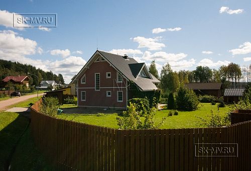 Построенный каркасный дом ок 170 кв м с балконом и террасой Северная корона 65 в пос. Волочаевка - 15