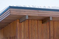 Построенный современный энергоэффективный загородный дом класса премиум с отделкой планкеном в Выборгском районе - мини - 50