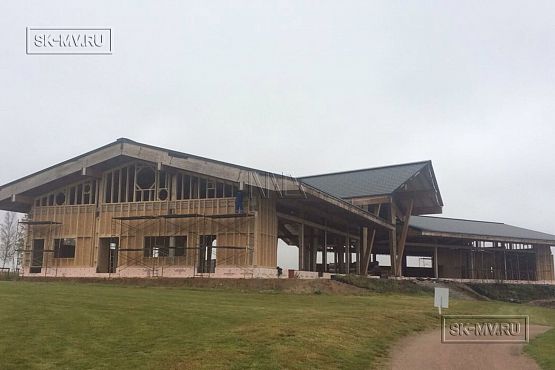 Построенный клубный дом с рестараном по технологии фахверк для гольф-клуба Земляничные поляны - 14