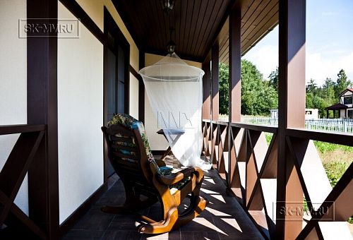 Построенный по каркасной технологии в к п Парквэй загородный дом для постоянного проживания в стиле фахверк площадью 200 кв м - 16