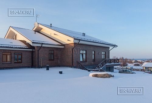 Фото репортаж с места строительства комбинированного дома площадью 1400 кв м с цоколем и СПА в д Пеники Ленобласти - 3