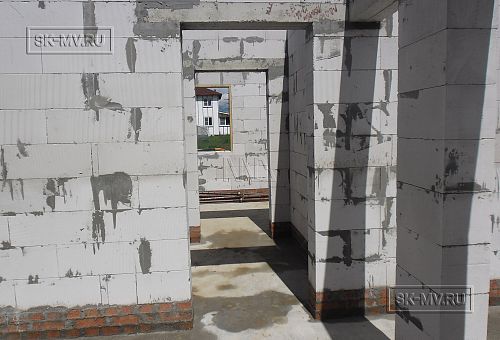 Можайские сады. Железобетонные перемычки дверных проемов