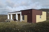  Атрибуты к картинкам Атрибуты к картинкам 100% 10  Одноэтажный дом на склоне из газобетона с гаражом в стиле хай тек в КП Наше место Поддержка программы чтения с экрана включена.      		  Одноэтажный дом на склоне из газобетона с гаражом в стиле хай тек в КП Наше место - мини - 5