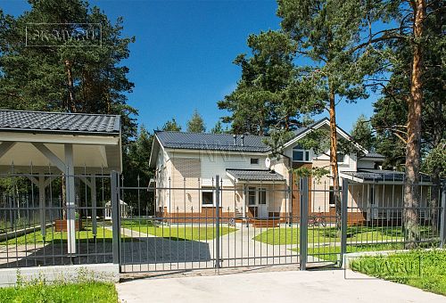 Строительство современного каркасного коттеджа с семью спальнями в п Лебяжье - 2