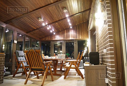 Пример внутренней отделки комбинированного загородного дома с цокольным этажом в п Ольшанки - 5