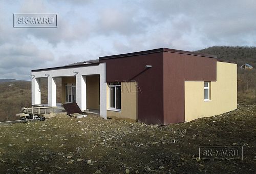  Атрибуты к картинкам Атрибуты к картинкам 100% 10  Одноэтажный дом на склоне из газобетона с гаражом в стиле хай тек в КП Наше место Поддержка программы чтения с экрана включена.      		  Одноэтажный дом на склоне из газобетона с гаражом в стиле хай тек в КП Наше место - 1