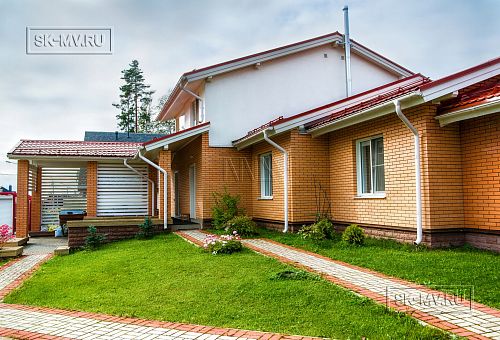 Строительство одноэтажного коттеджа из газобетона с теплой верандой с панорамным остеклением в КП Сосновое - 12