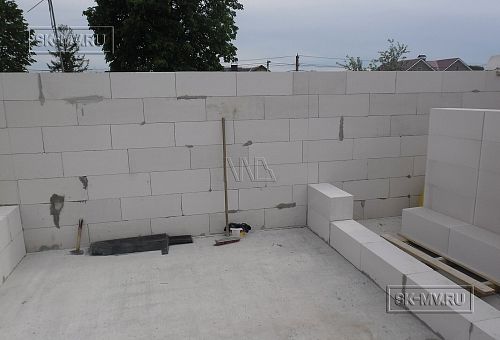 Монтаж внутренних стен вторго этажа дома