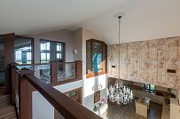 Фото репортаж с места строительства комбинированного дома площадью 1400 кв м с цоколем и СПА в д Пеники Ленобласти - мини - 9