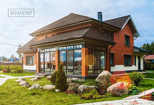 Строительство двухэтажного дома из газобетона с верандой с панорамным остеклением в КП Сосновое - 1