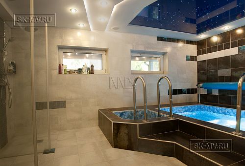 Пример внутренней отделки комбинированного загородного дома с цокольным этажом в п Ольшанки - 36