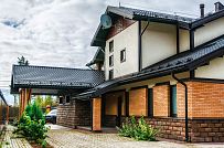 Строительство большого двухэтажного газобетонного коттеджа с комбинированной фасадной отделкой кирпичом и штукатуркой в КП Сосновое - мини - 12