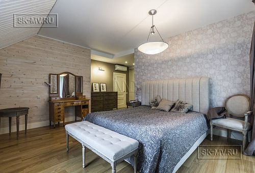 Пример внутренней отделки загородного дома с эркером в п Комарово - 3