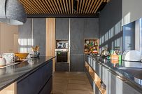 Пример внутренней отделки загородного дома в п Савоя - мини - 18