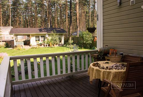 Построенный двухэтажный каркасный коттедж в комаровском стиле в п Комарово - 24