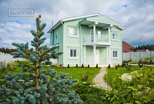 Построенный каркасный особняк в классическом стиле с балконом в п Борисово - 5