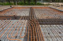 Монтаж индивидуального расчётного фундамента УШП PRO для строительства кирпичного двухэтажного дома в Рощино, Лениградская обл. - мини - 11