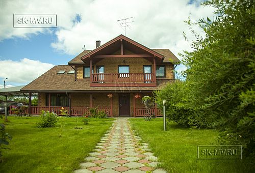 Строительство двухэтажного каркасного коттеджа 263 кв м с балконом, террасой и навесом для автомобилей в п Володарский - 1