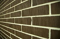 Строительство двухэтажного каркасного коттеджа шале около 300 кв м с комбинированной отделкой коричневым кирпичом и деревом в п Володарский - мини - 30