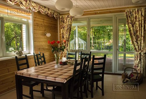 Дизайн интерьера загородного дома с 7 спальнями в Лебяжьем - 10