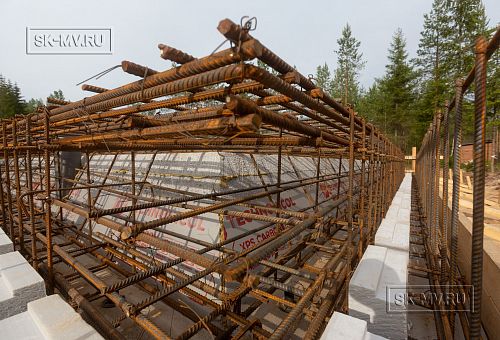 Монтаж индивидуального расчётного фундамента УШП PRO для строительства одноэтажного кирпичного дома в п. Рощино, Ленинградская обл. - 18