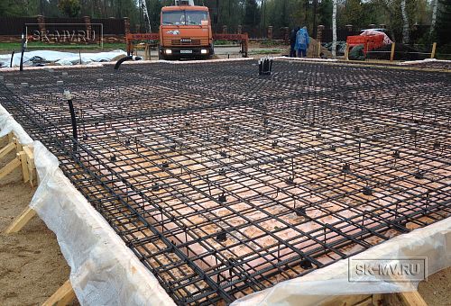 11. Армирование ростверков и плиты фундамента дома