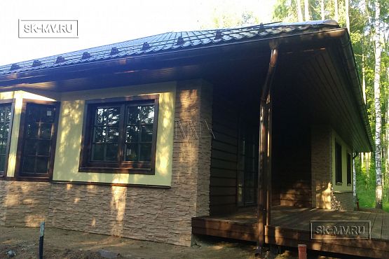 Построенный одноэтажный дом из газобетона с шатровой крышей в СНТ Фауна - 16