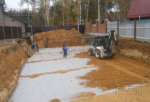 Монтаж фундамента УШП для строительства большого спа-комплекса 1000 кв м с бассейном в городе Котельники Московской области - 4